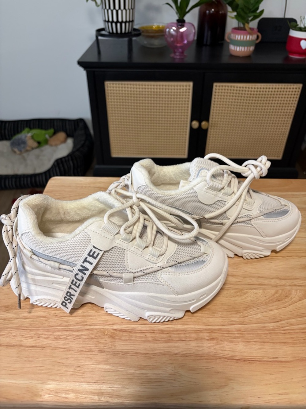 Source Unknown Cream Chunky Platform Women's Sneakers